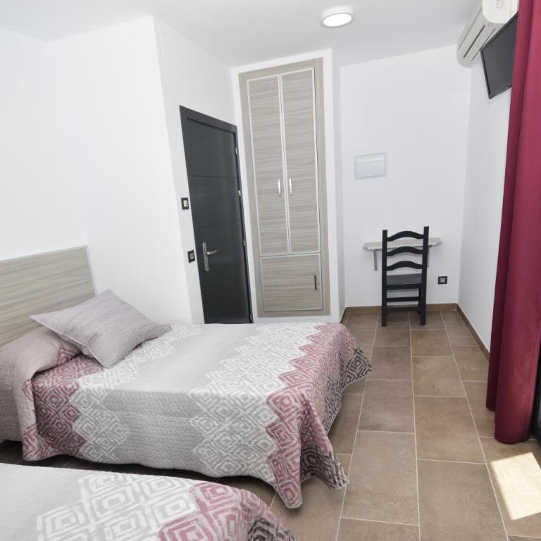 Hostal Maria Jose - Habitación Doble - 2 camas - 7