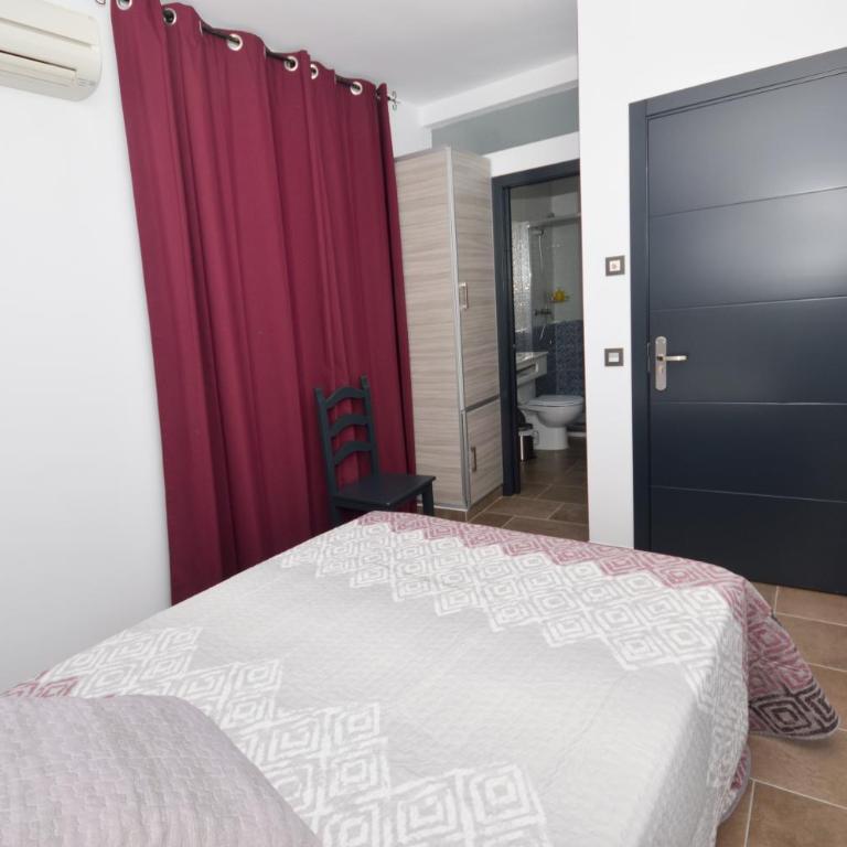 Hostal Maria Jose - Habitación Doble Económica - 1