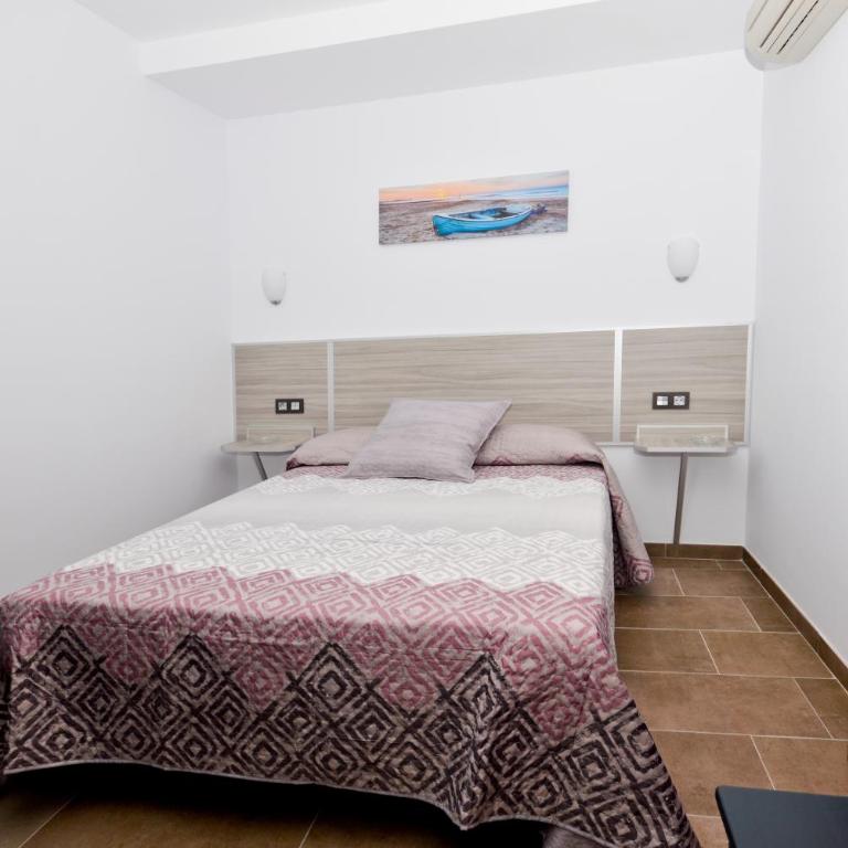 Hostal Maria Jose - Habitación Doble Económica - 2