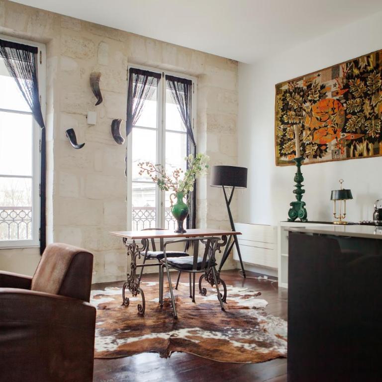 Une Chambre Chez Dupont - Suite - Kergomard - 7