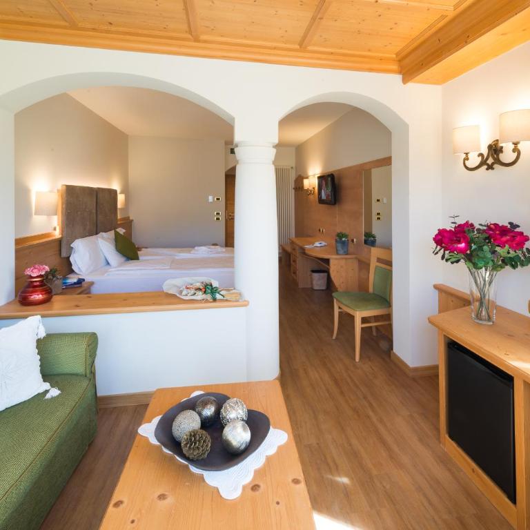 Hotel Ambassador - Camera Familiare - 3