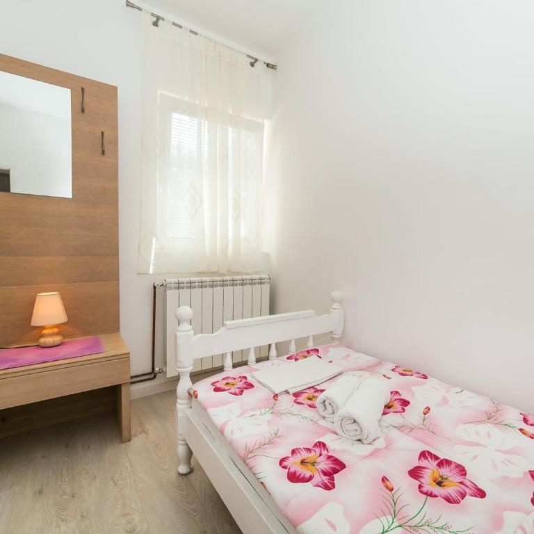 Apartments Midžor - One-Bedroom Apartment with Sea View - 25