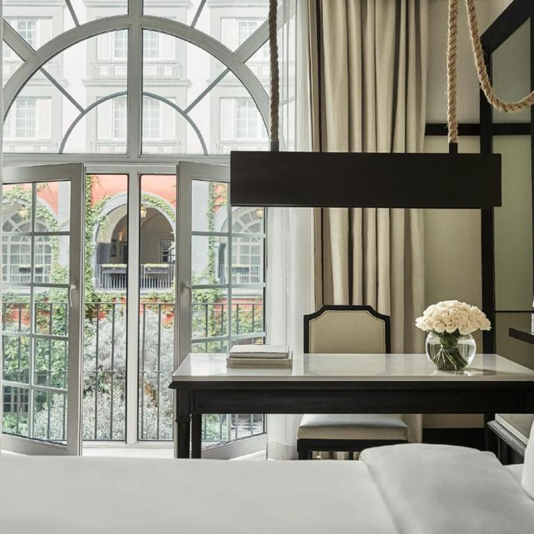 Four Seasons Hotel Mexico City - Premier Room - 1