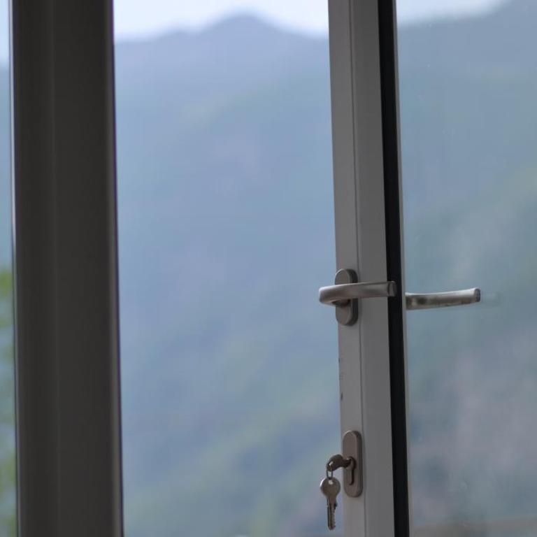 Hotell Millefiori- Alpine Event Lodge - Camera Familiare con Vista Montagna - 3