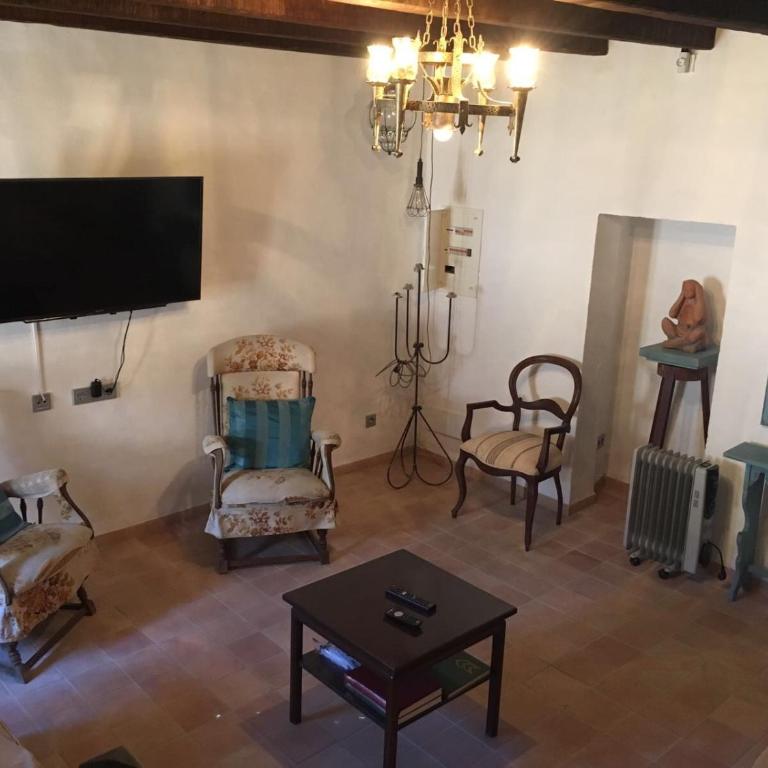 Stadthaus mitten im Künstlerviertel von Artá mit zwei Wohnungen - Apartamento con balcón - 48
