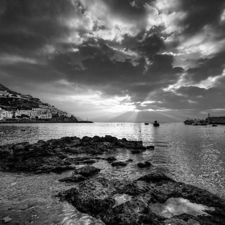 Vista d'Amalfi - Camera Deluxe Matrimoniale con Vista Mare - 25