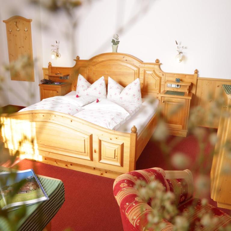 Theresenhof - Deluxe Double Room with Balcony - no pets allowed - 3