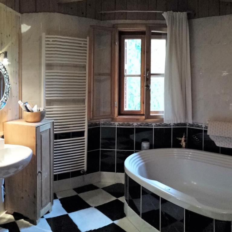 B&B Casa Delle Fate - Double or Twin Room with Shared Bathroom - 9