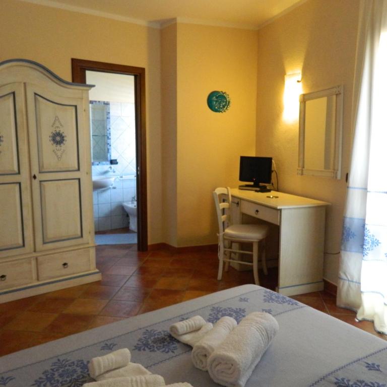 Real B&B Primo Sole - Double Room with Balcony and Sea View - 2