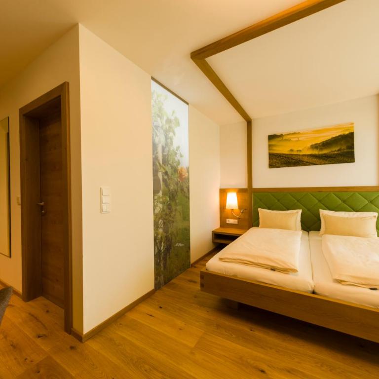 Weingut-Wohlfühlzimmer Adam-Lieleg - Chambre Double Deluxe - 7