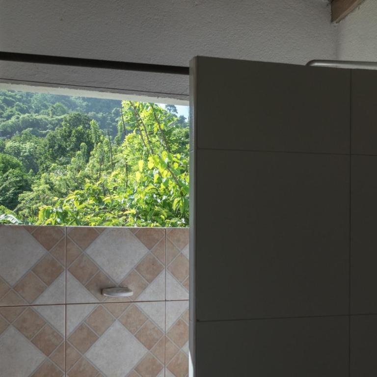 Hostal La Media Luna Palomino - Economy Double Room - 10