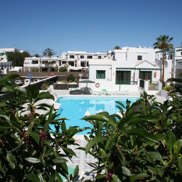 Apartamentos las Acacias - One-Bedroom Apartment - 5