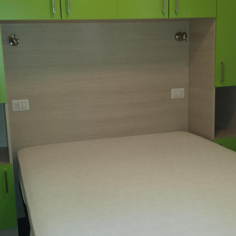 Campeggio Amici di Lazise - Casa Mobile con 3 Camere da Letto - 5