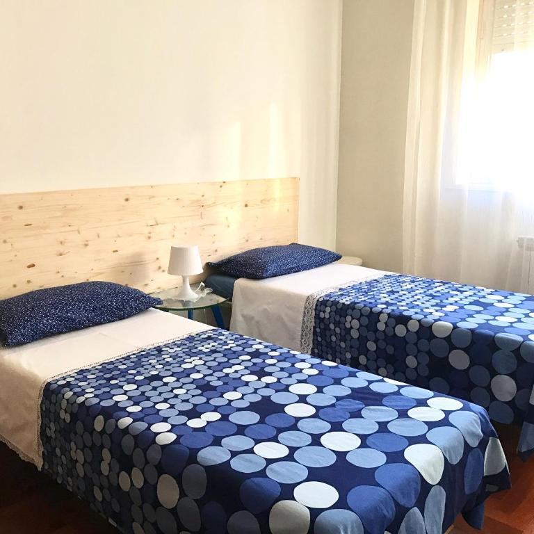 Isola 92100 - Casa a Schiera con 2 Camere da Letto - 2