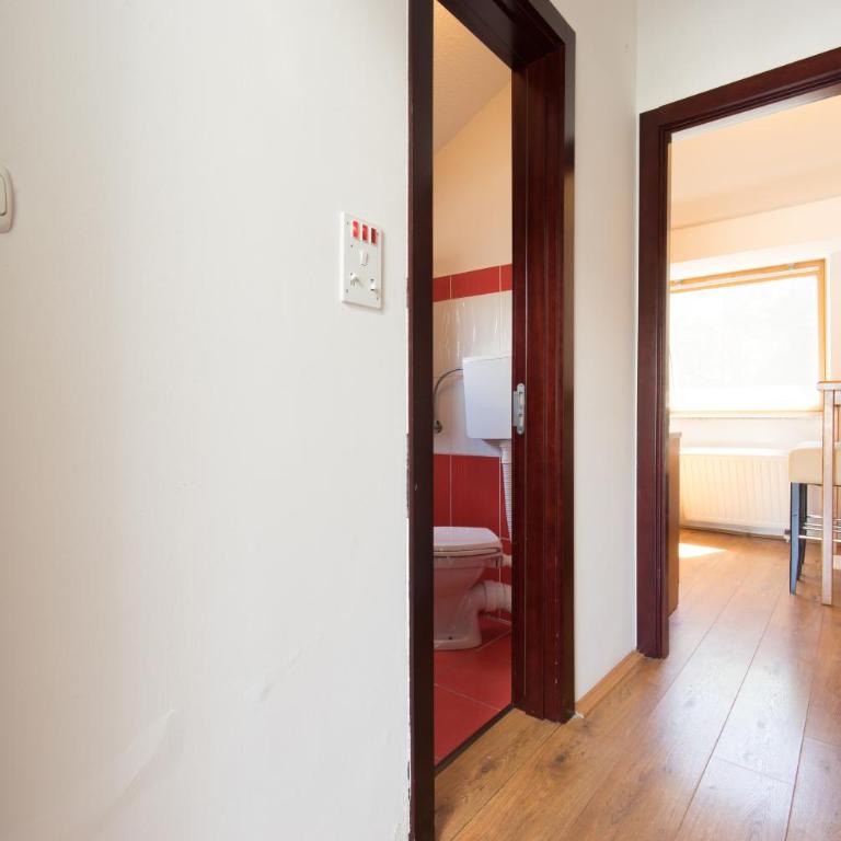 Beautiful View Of Sarajevo Center - Apartman sa Balkonom - 21