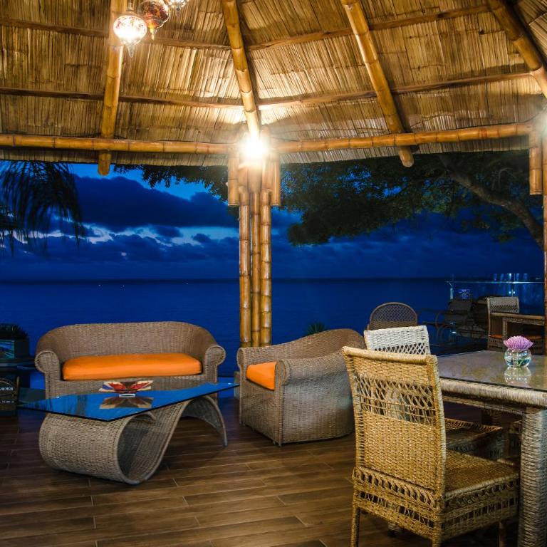 Hotel Vistalmar - Quadruple Room with Sea View - 13