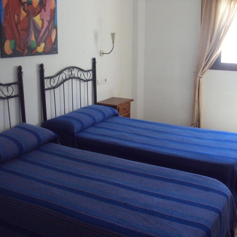 Hostal Fenix - Habitación Doble - 1 o 2 camas - 8