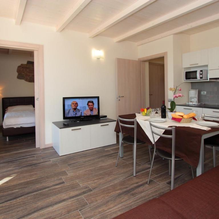 Al Terrazzo Apartments - Ruculì Hospitality - Appartamento con Vista Lago - 1