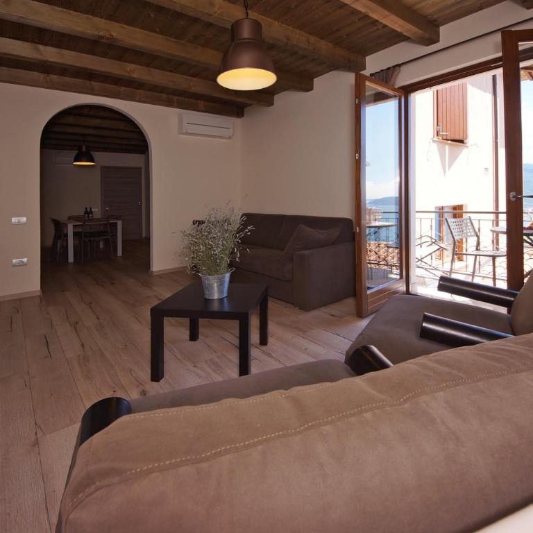 Al Terrazzo Apartments - Ruculì Hospitality - Appartamento con 2 Camere da Letto - Dependance - 5