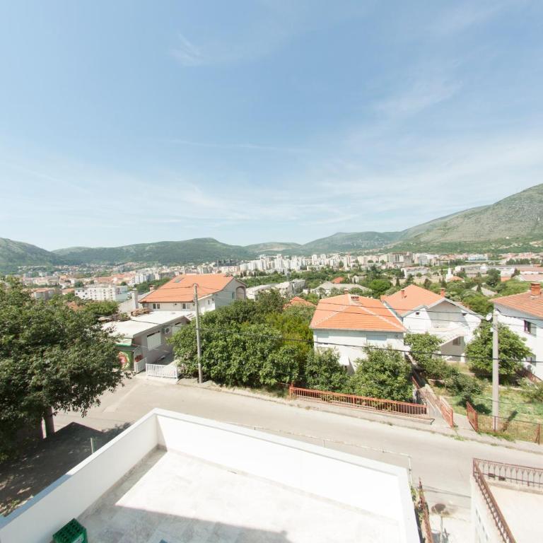 King San - Apartment with Balcony - 12