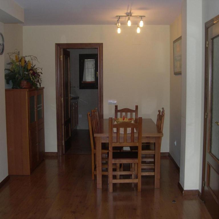 Apartamentos Estop - Appartement 3 Chambres - 22
