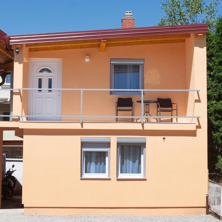 Apartments Aqua Resa - Apartment with Terrace - 2