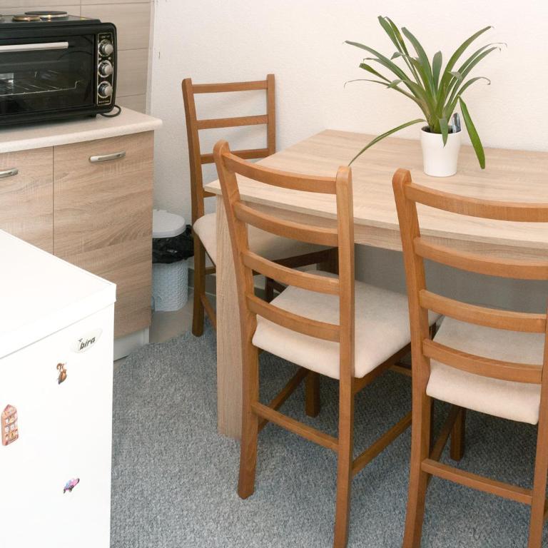 Apartment Resaa - Two-Bedroom Apartment - 13