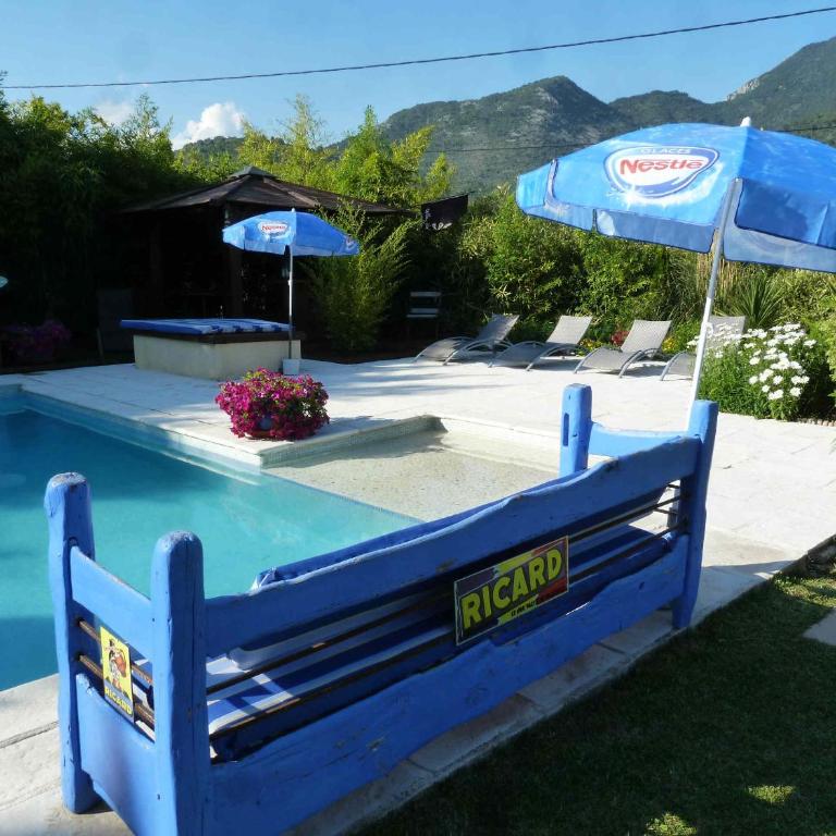 Les Bambous B&B - Doppelzimmer mit Poolblick - 30