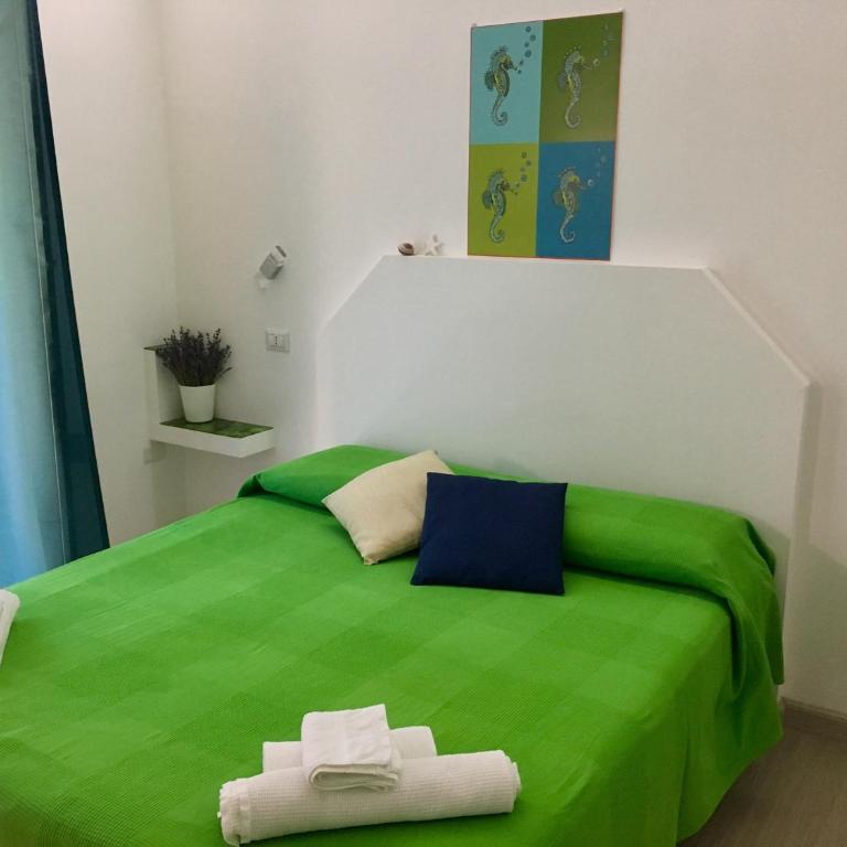 Enjoy Tropea Accomodation - Double Room with Private Bathroom - 2