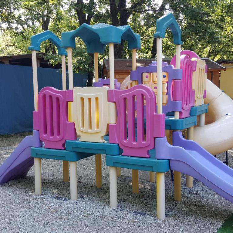 Camping Luni - Bungalow con 2 Camere da Letto - 3