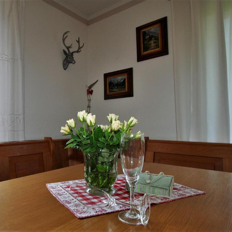 Alpenflair Ferienwohnungen Whg. 212 - Apartment mit Balkon - 13
