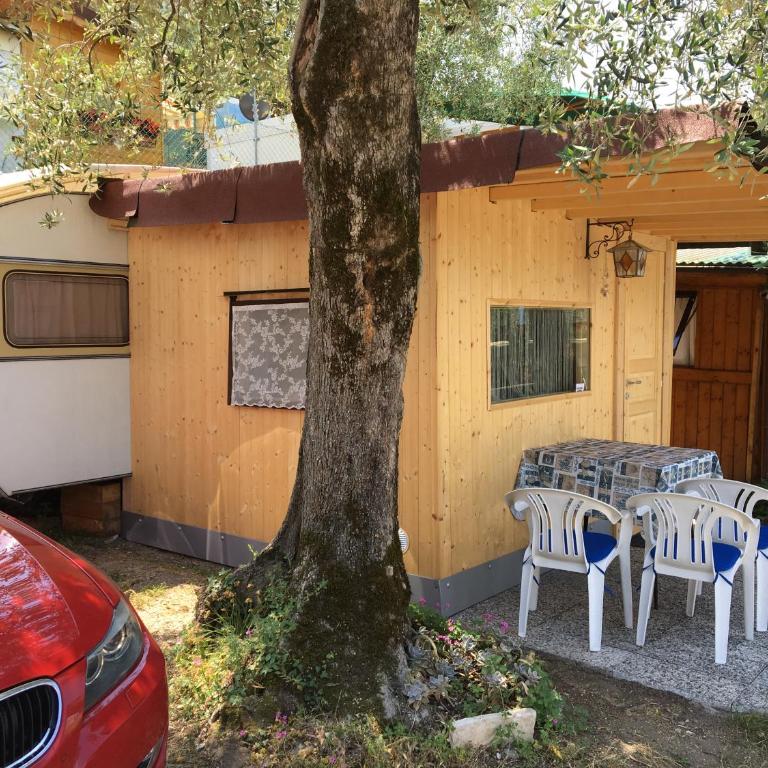 Aquacamp - Caravan with Shared Bathroom - 9