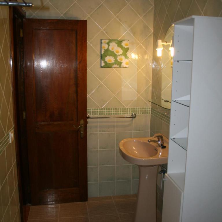 Apartamentos las Acacias - One-Bedroom Apartment - 17