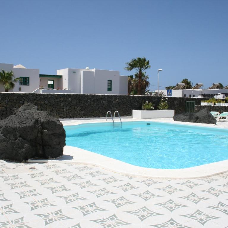 Apartamentos las Acacias - One-Bedroom Apartment - 16