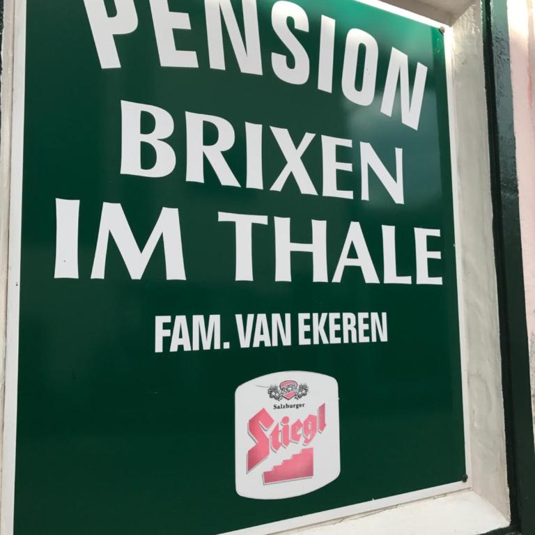 Pension Brixen im Thale - Doppelzimmer mit Dusche und Gemeinschafts-WC - 1