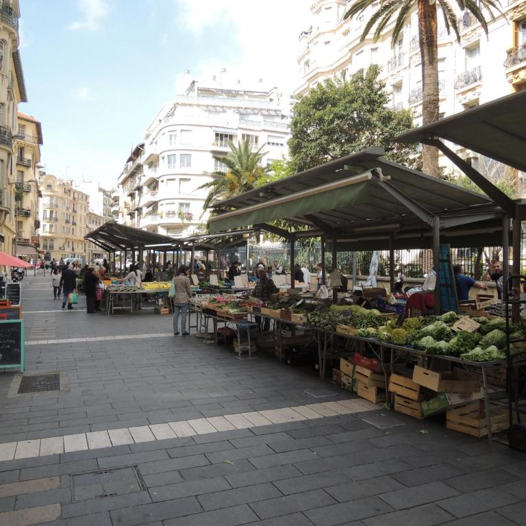 Le Coin Du Marché - Appartement 2 Chambres - 22