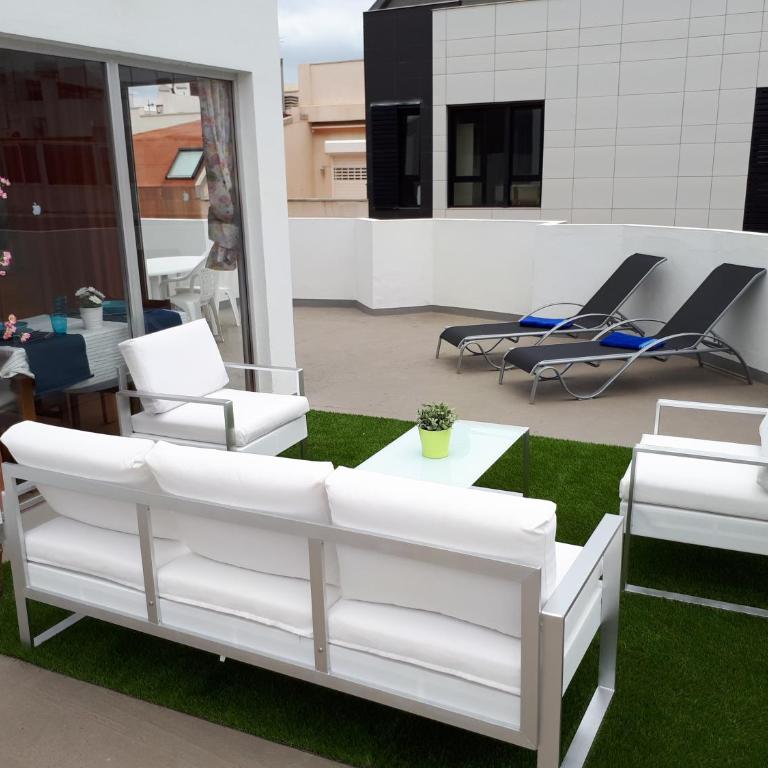 City Beach Home 60 - Apartamento con terraza - 1
