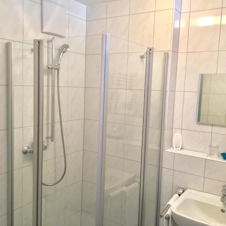 Motel Füssen im Allgäu - Doppelzimmer mit Balkon - 7