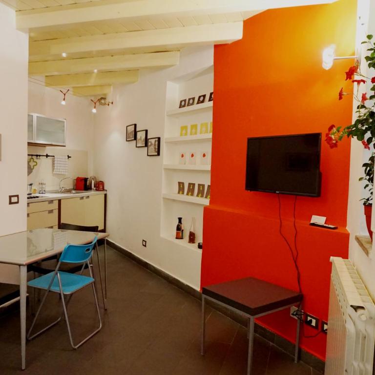 Studio Apartment Vicolo Lavandai - Appartamento su 2 Livelli con 1 Camera da Letto - 1