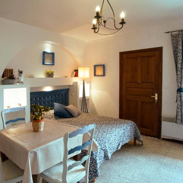 Résidence Les Mandariniers - Studio (2 Adultes + 1 Enfant) - 30