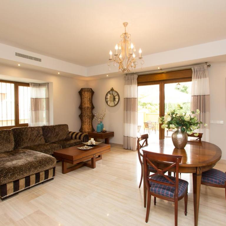 Villa Las Lomas de Marbella - Casa de 5 dormitorios - 16