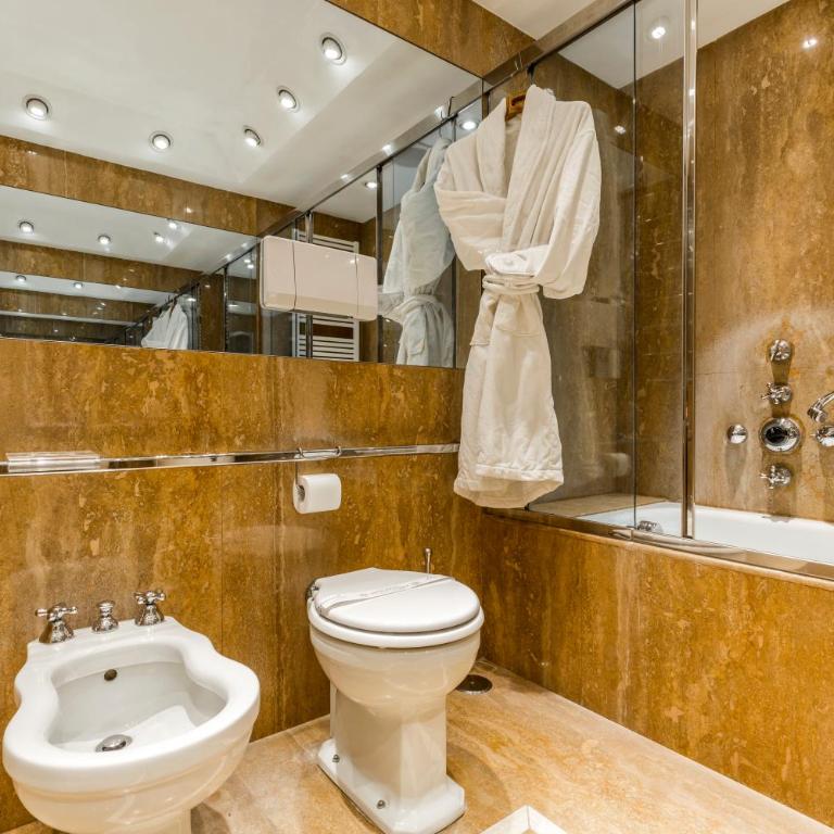 Elegant Apartment with Lift in 17th-Century Palace, Walk to St Marks Square - Appartamento Ca Rosa con 1 Camera da Letto - 8