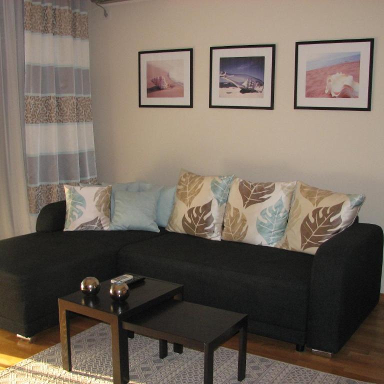 Apartment B&S - Apartman s 1 Spavaćom Sobom i Balkonom - 57