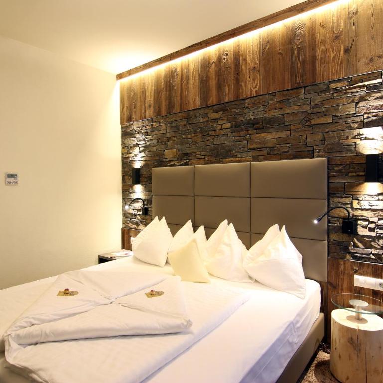Hotel Goldener Adler, BW Signature Collection - Traditionelles Doppelzimmer - 10