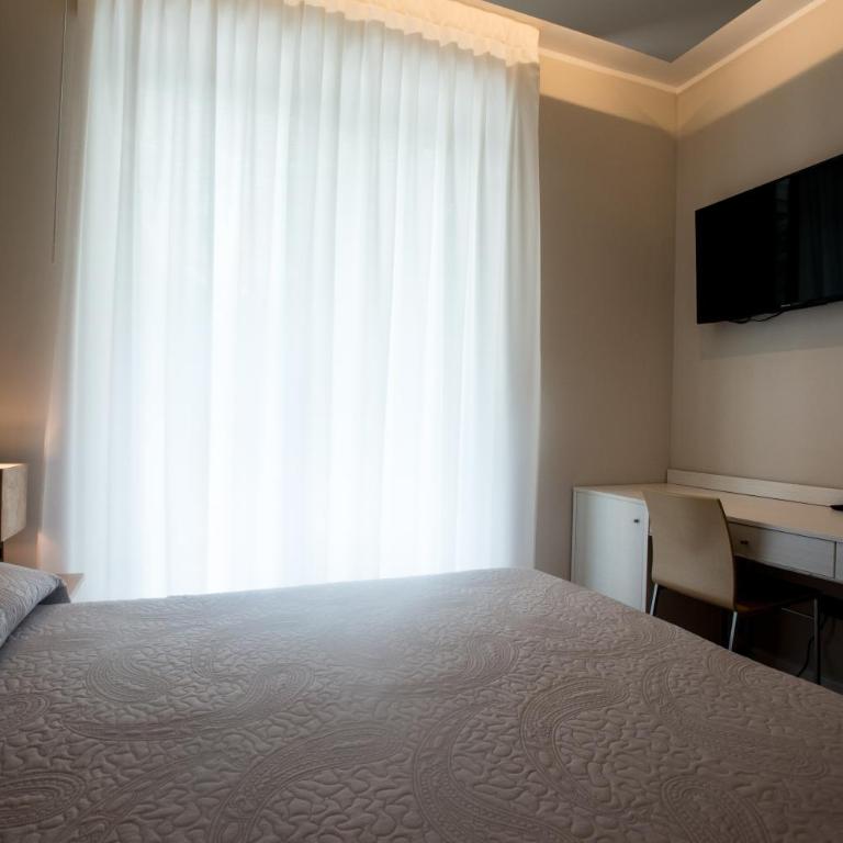 Hotel Eurovil Garni - Camera Tripla Superior - 9