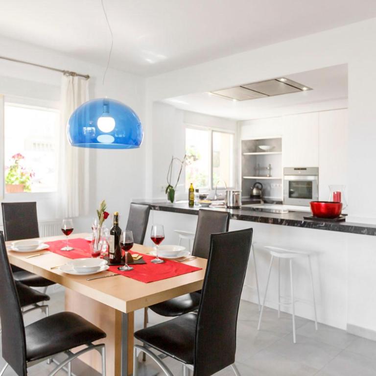 Bright villa with salt water pool - Villa con piscina privada - 5