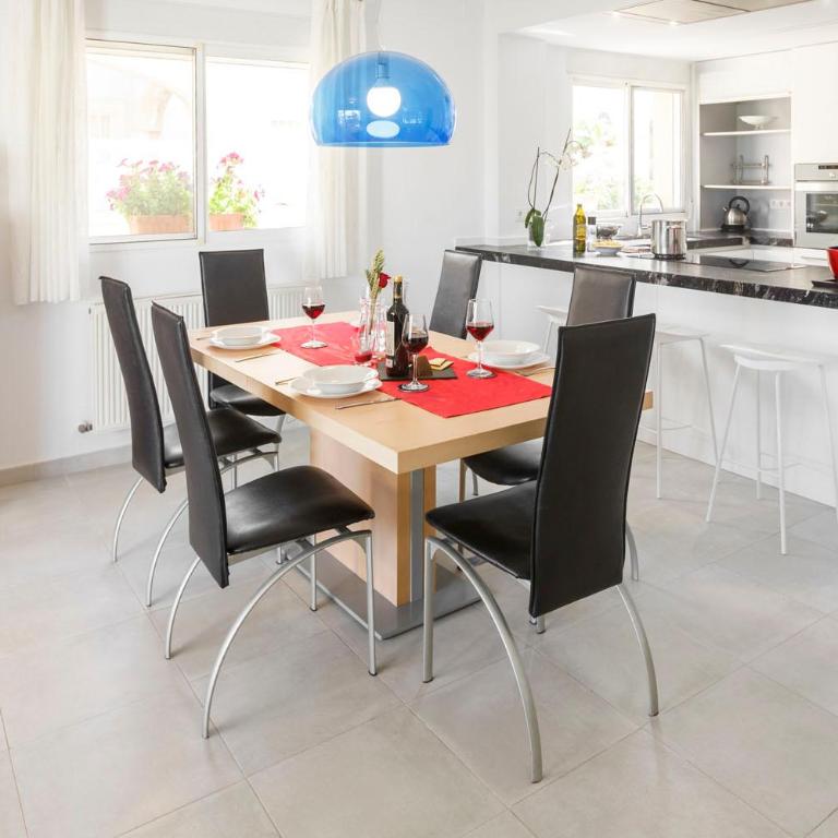 Bright villa with salt water pool - Villa con piscina privada - 6