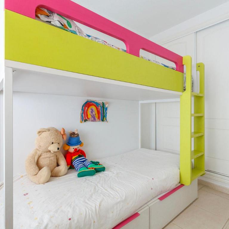 Bright villa with salt water pool - Villa con piscina privada - 33