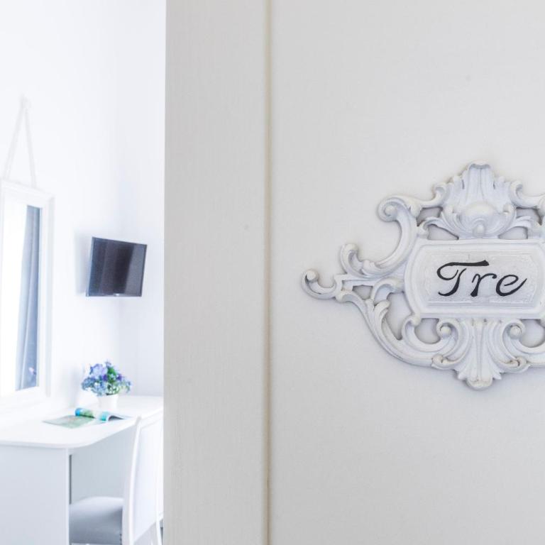 Incentro - Double Room with Private Bathroom - 1
