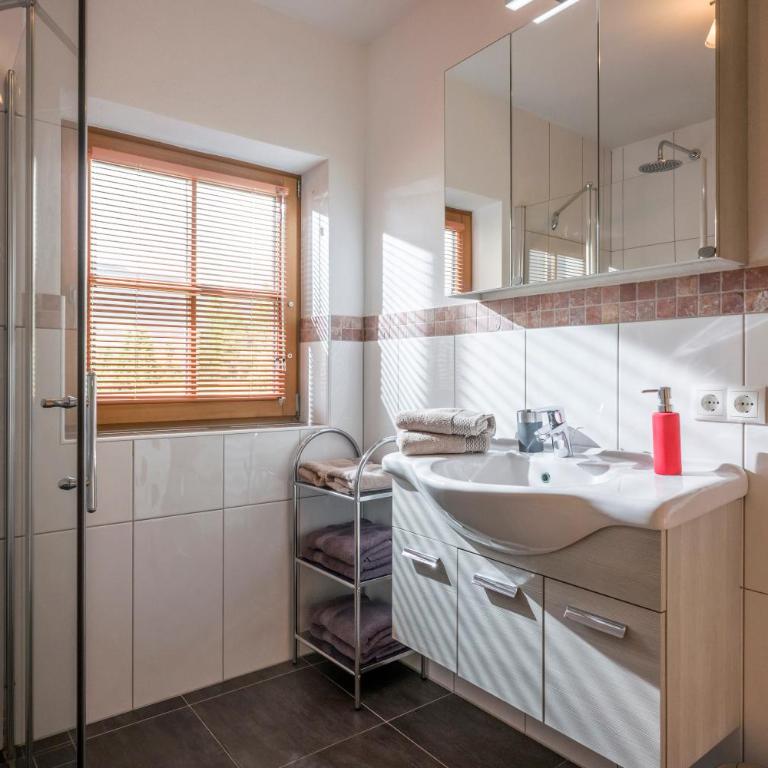 Ferienhof Formegg - Apartment mit 2 Schlafzimmern und Balkon - 9